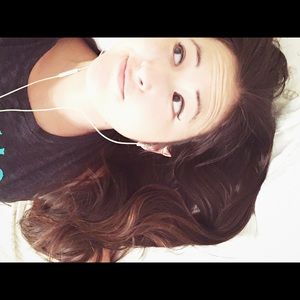 Meet your Posher, Nicole